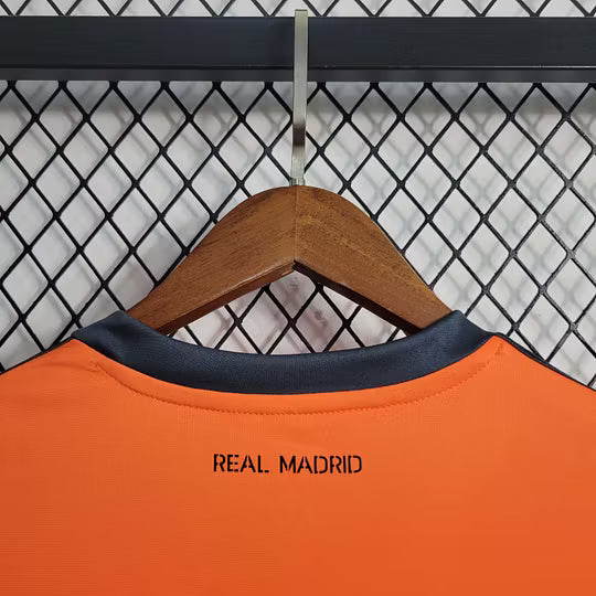 Real Madrid Retro Long Sleeve Third Jersey 2013/14 – Classic Football Shirt