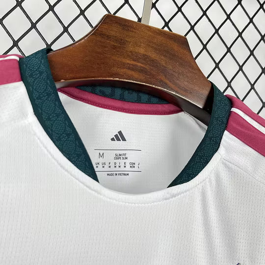 Real Madrid Home Jersey 2026/27 – Official Style Football Shirt