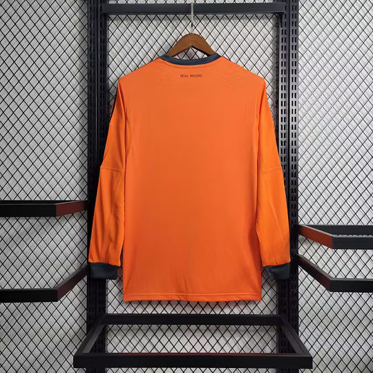 Real Madrid Retro Long Sleeve Third Jersey 2013/14 – Classic Football Shirt