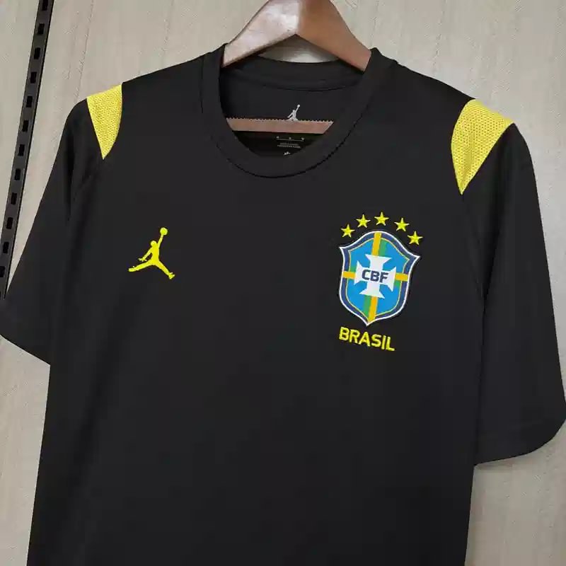 Brazil Black Training Soccer Jersey 2026 – Performance Edition