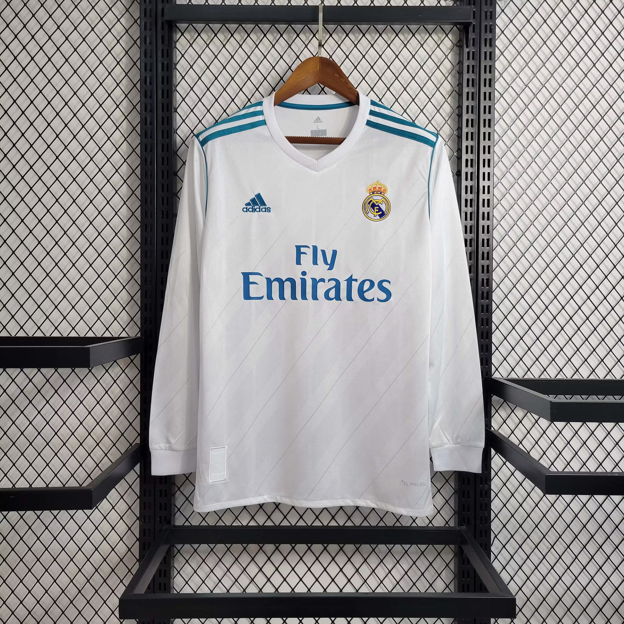 Retro Real Madrid Long Sleeve Jersey – Classic Vintage Football Shirt | White Edition