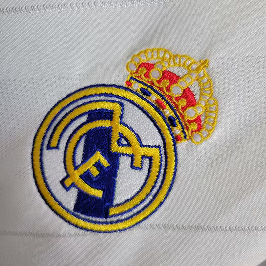 Retro Real Madrid Long Sleeve Jersey – Classic Vintage Football Shirt | White Edition