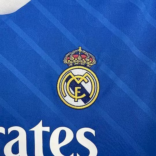 Real Madrid 2025/26 Third Long Sleeve Jersey – Premium Football Shirt